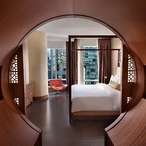 Hotel Shangri-la, Toronto